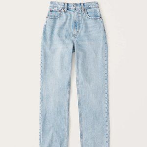 Abercrombie Curve Love 90s Ultra High Rise Straight Jeans